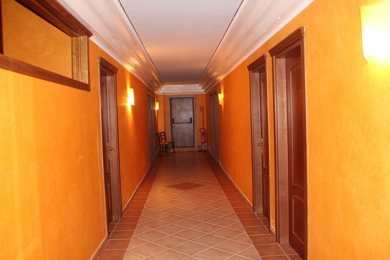 Hotel Le Tre Rose Bono  Exterior foto